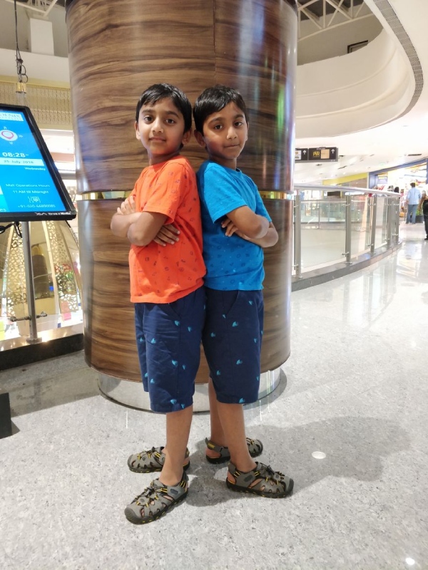 twins photo